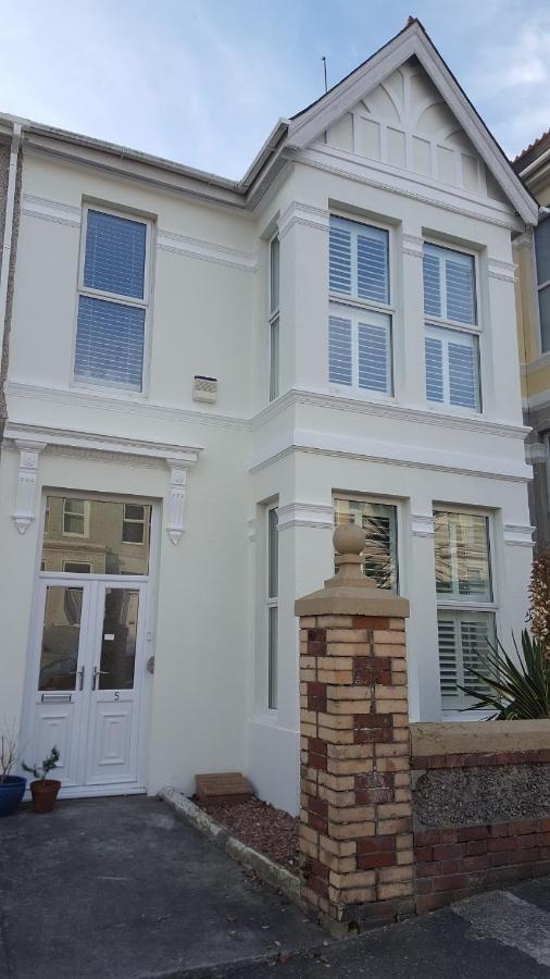 Beautiful Victorian Home Plymouth Exterior photo